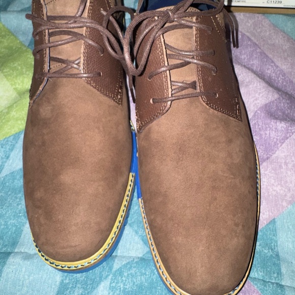 Cole Haan Tan Box - Picture 2 of 6